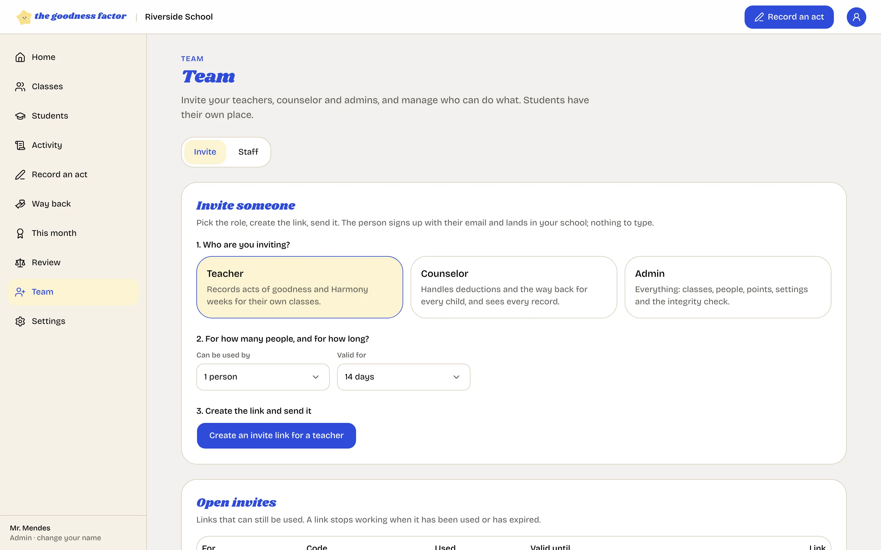 The Invite tab of Team: pick a role, how many people and for how long, then create the link
